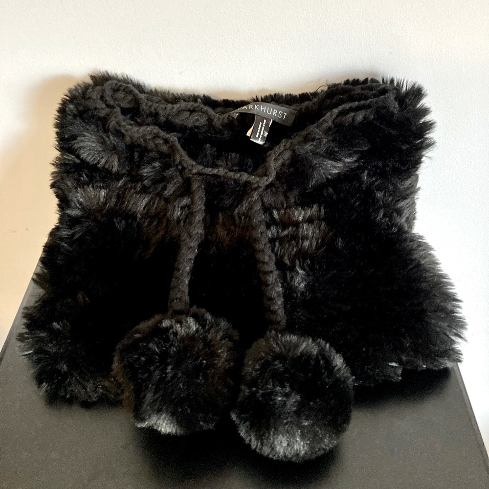 Faux fur neck warmer